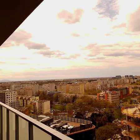 Prestige Quorum - Nad Odra - 16 Pietro * Wrocław